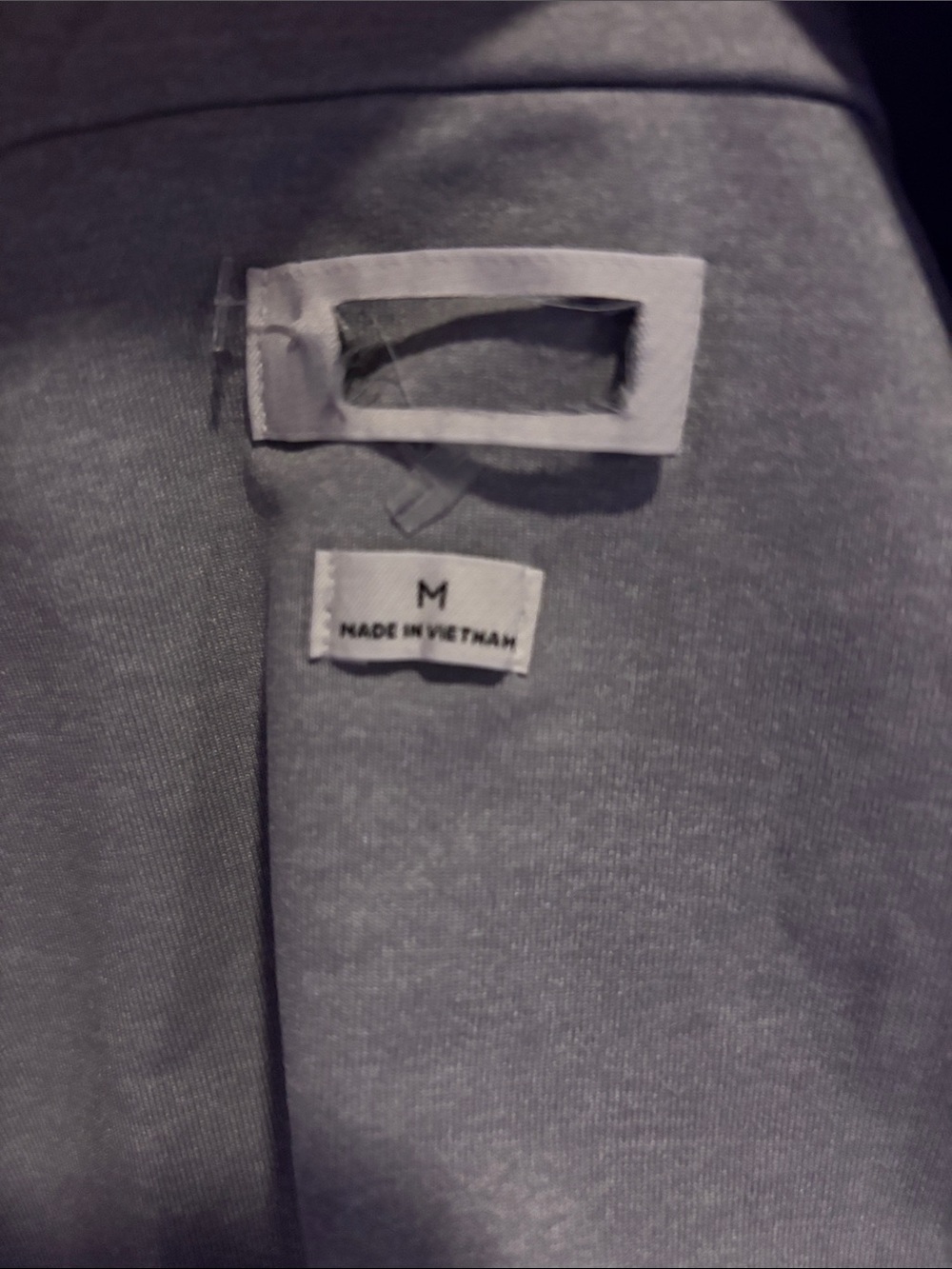 Aritzia Women’s Contour Flourish Long Sleeve Top Gray, new without tags, Size M - Picture 4 of 7